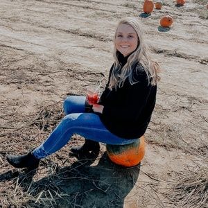 Meet your Posher, Ali